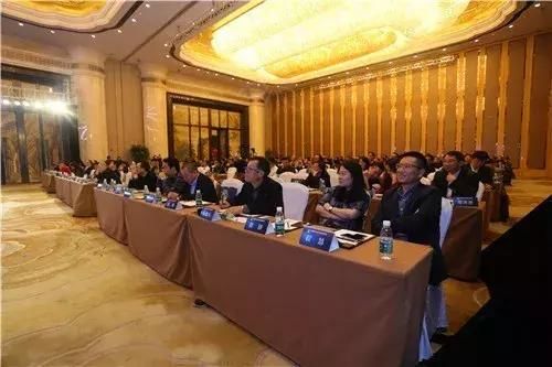 整合再造 聚創(chuàng)未來丨中國家居裝飾產(chǎn)業(yè)鏈融創(chuàng)峰會，Pingo再獲殊榮與卓越會議服務(wù)紀(jì)實(shí)