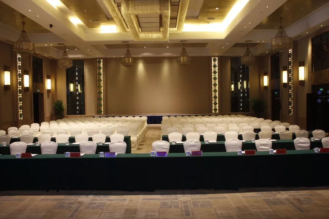 蘊(yùn)海錦園大酒店 為您提供無微不至的會議貼身管家服務(wù)